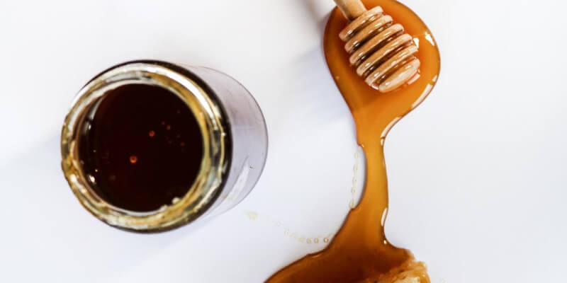 Honing om makkelijk CBD olie in te nemen